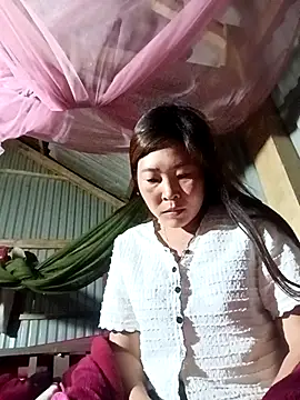 Snapshot of vivi_cute chatting on September 30, 8:57 pm vivi cute online show from September 30, 8:57 pm