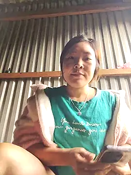 Snapshot of vivi_cute chatting on September 17, 12:52 am vivi cute online show from September 17, 12:52 am