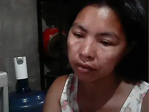 oceanlover23 online show from September 12, 11:23 pm