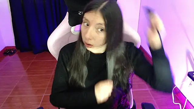 Snapshot of ScarlettShirahoshi chatting on September 12, 6:15 pm ScarlettShirahoshi online show from September 12, 6:15 pm