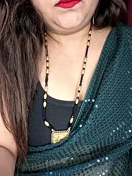 indian-hotmilfs online show from March 21, 6:57 pm