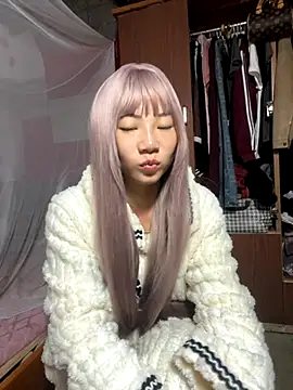 AAANINE22 online show from October 8, 7:46 am