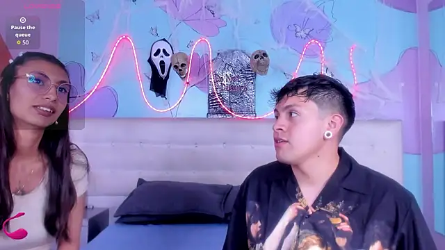 Ethan N Abby online show from October 14, 8:33 pm