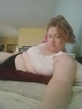 XEmoxkittyx online show from July 16, 1:48 pm