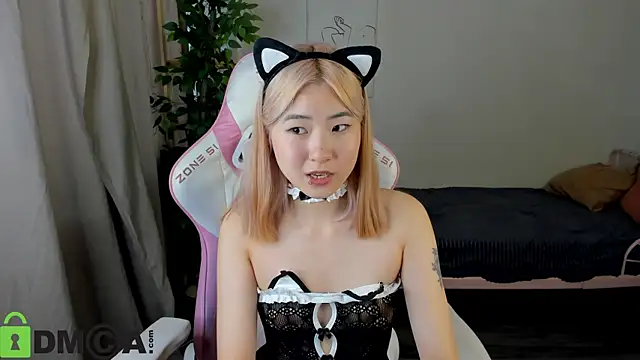 Aisi 18 online show from October 22, 9:14 am