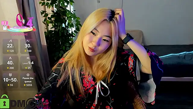 Aisi 18 online show from October 13, 7:11 am