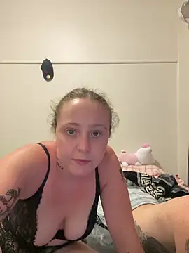 Snapshot of spankmykittyhehe chatting on October 7, 12:20 pm spankmykittyhehe online show from October 7, 12:20 pm