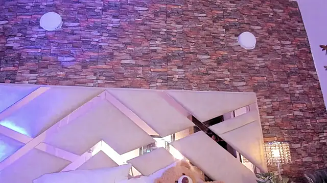 Valery Brand online show from December 18, 12:10 pm