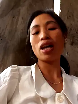 misa 00 online show from October 13, 9:45 am