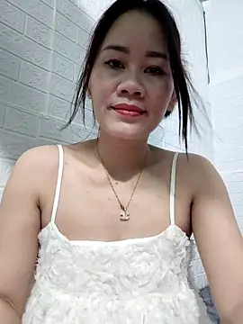 Snapshot of Singlemom69x chatting on October 1, 1:10 am Singlemom69x online show from October 1, 1:10 am