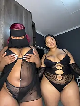 Ebony Warlock  online show from February 5, 7:28 pm