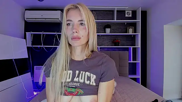 SabrinaSharm online show from November 5, 1:05 pm