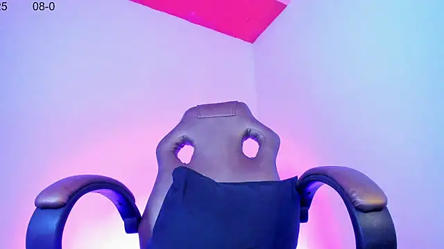 Snapshot of Nova-evs chatting on September 9, 12:10 am Nova-evs online show from September 9, 12:10 am