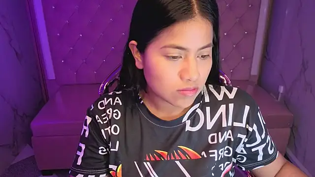 Victoria b  online show from November 5, 7:52 pm