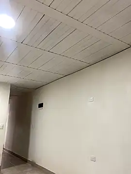 REINA ADAHARA online show from September 20, 8:29 pm