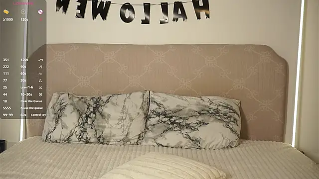 SunAndLuna  online show from October 16, 5:37 pm