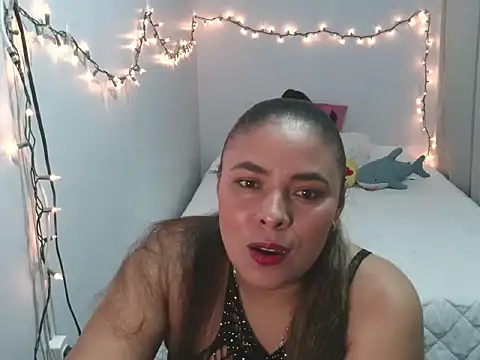 Snapshot of crystal_1991 chatting on October 11, 4:28 am crystal 1991 online show from October 11, 4:28 am