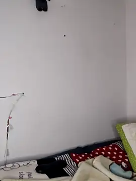 Queen Ashly online show from October 1, 3:00 am