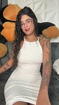 caritobeachdh online show from February 18, 6:34 am