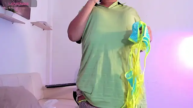 Gabrielaa Miller  online show from November 20, 8:21 pm