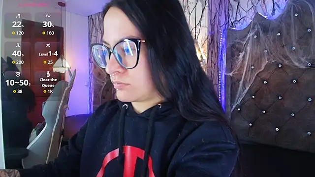 Zami Escobar of online show from October 12, 6:43 pm