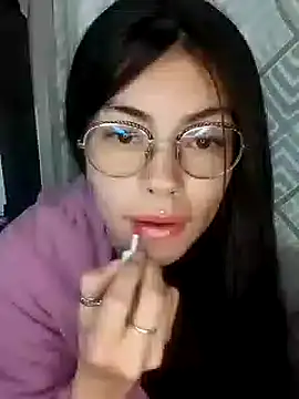 Snapshot of Kylie_Rivers chatting on October 12, 11:12 am Kylie Rivers online show from October 12, 11:12 am