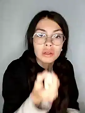 Snapshot of Kylie_Rivers chatting on October 1, 11:15 am Kylie Rivers online show from October 1, 11:15 am
