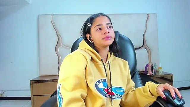 ScarletDoll online show from September 13, 3:14 am