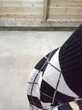 Fienjr online show from February 3, 2:53 am