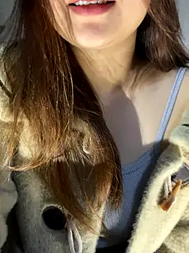 Hinne07 online show from December 20, 1:09 am