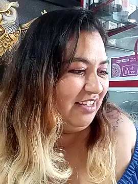 Snapshot of curvy_diva_ chatting on September 9, 1:33 pm curvy diva online show from September 9, 1:33 pm