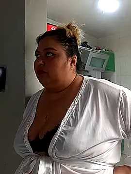 Snapshot of curvy_diva_ chatting on September 10, 1:44 pm curvy diva online show from September 10, 1:44 pm