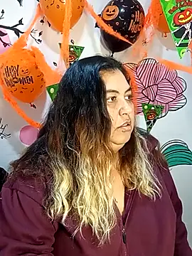 curvy diva  online show from October 26, 12:55 pm