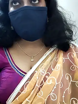 Snapshot of saritha29 chatting on September 13, 5:43 pm saritha29 online show from September 13, 5:43 pm