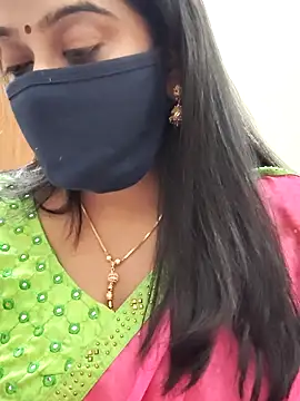 saritha29 online show from December 21, 5:06 pm