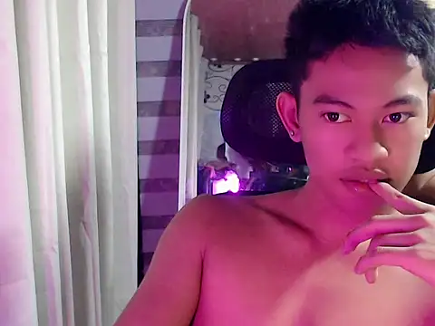 Make your ladyxx online show from March 30, 1:33 pm