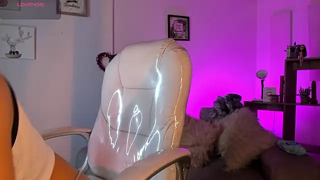 Angeel of lust online show from February 6, 7:28 pm