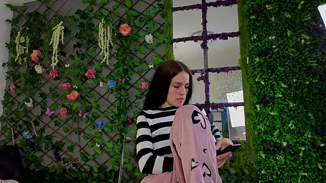 baby nyco online show from October 16, 7:27 pm