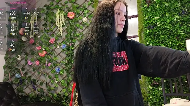 baby nyco online show from October 1, 6:13 pm