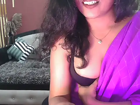 shaalu sharma online show from February 7, 7:07 pm