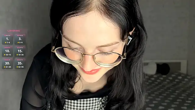 FakeLamb online show from October 22, 9:09 pm