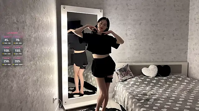 FakeLamb online show from October 21, 9:08 pm