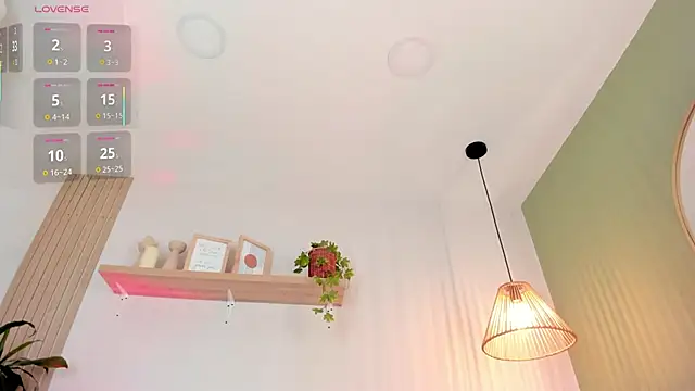 Cristalfoxy  online show from November 7, 8:03 pm