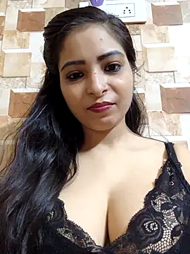 Snapshot of QUEEN-ADITI chatting on September 13, 2:25 pm QUEEN-ADITI online show from September 13, 2:25 pm