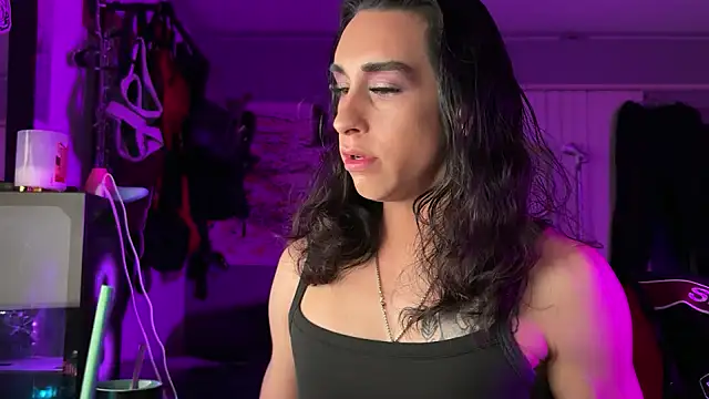 xoFrankie online show from January 13, 1:33 am