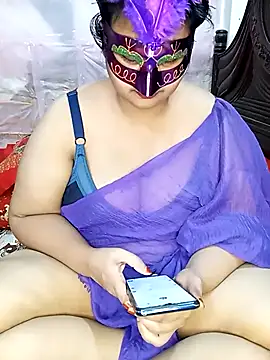Snapshot of Tanisha-Chy chatting on September 14, 5:22 pm Tanisha-Chy online show from September 14, 5:22 pm