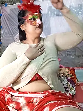 Tanisha-Chy online show from December 15, 5:29 pm