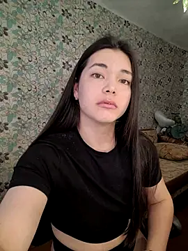 Albi Glow online show from October 3, 6:40 am