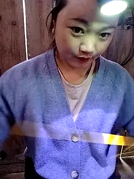 lusy-000 online show from November 1, 3:32 am