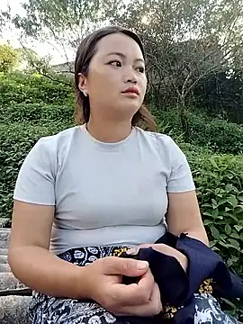 Snapshot of lusy-000 chatting on September 17, 8:12 am lusy-000 online show from September 17, 8:12 am